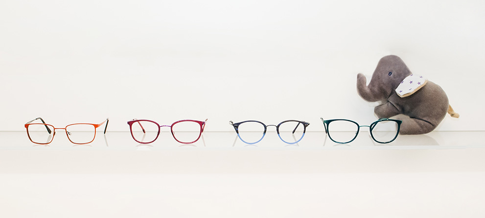 kinderbrille-schritt-2-vier-modelle-augensache-optiker-friedberg